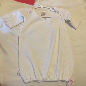 Paty newborn gown